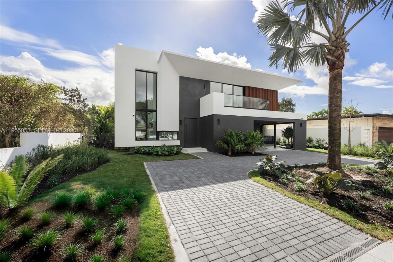 30 Samana Dr, Coconut Grove, FL 33133 Photo