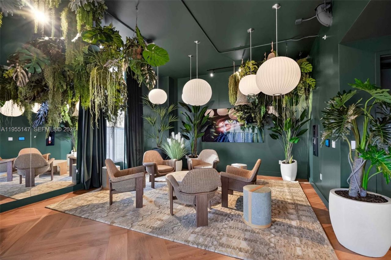 121 NE 5th Street, Unit 1913, Miami, FL 33132 Photo