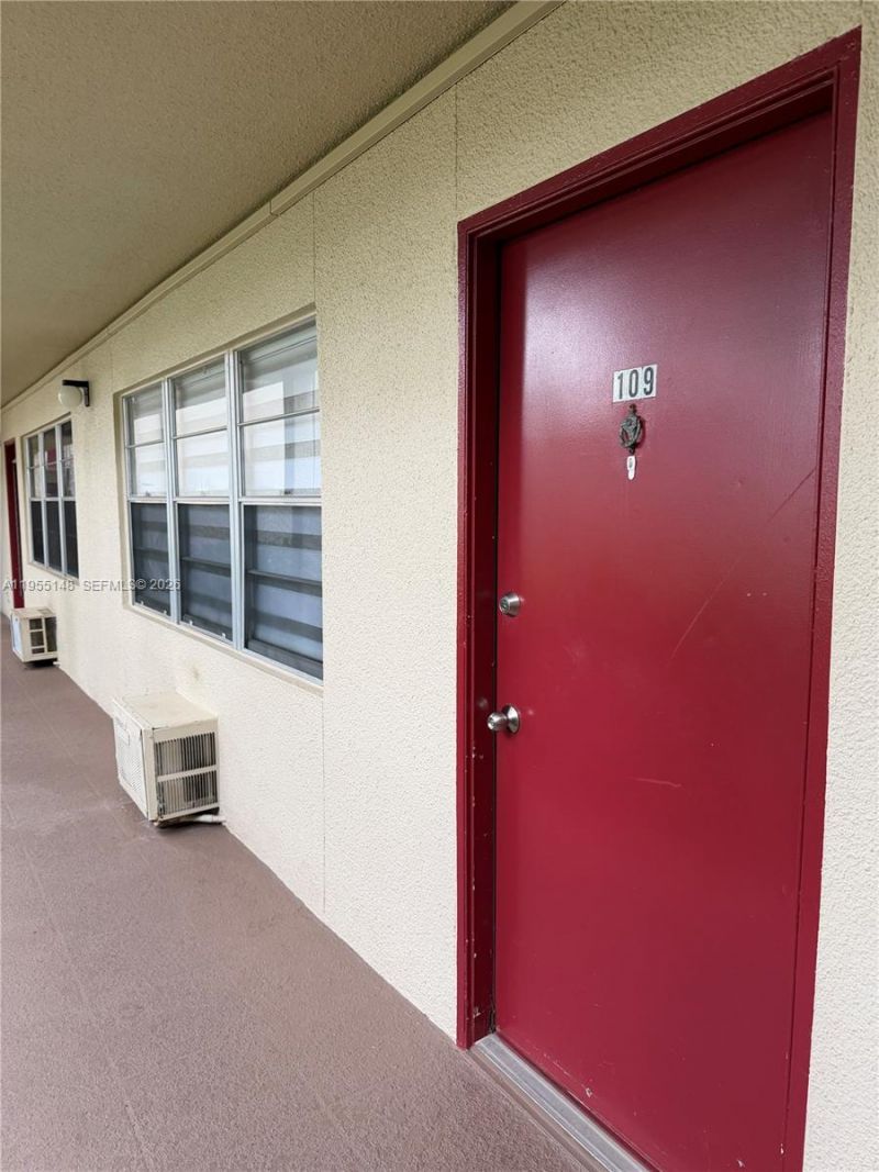 200 SW 132nd Way, Unit 109L, Pembroke Pines, FL 33027 Photo