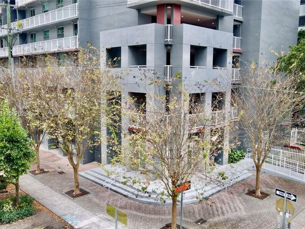 104 SW 9th St, Unit 601, Miami, FL 33130