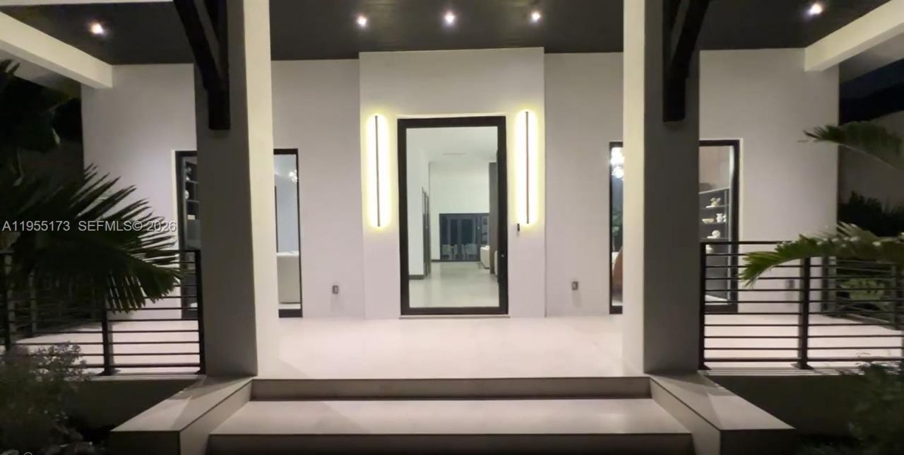 11600 SW 77th Ave, Pinecrest, FL 33156 Photo