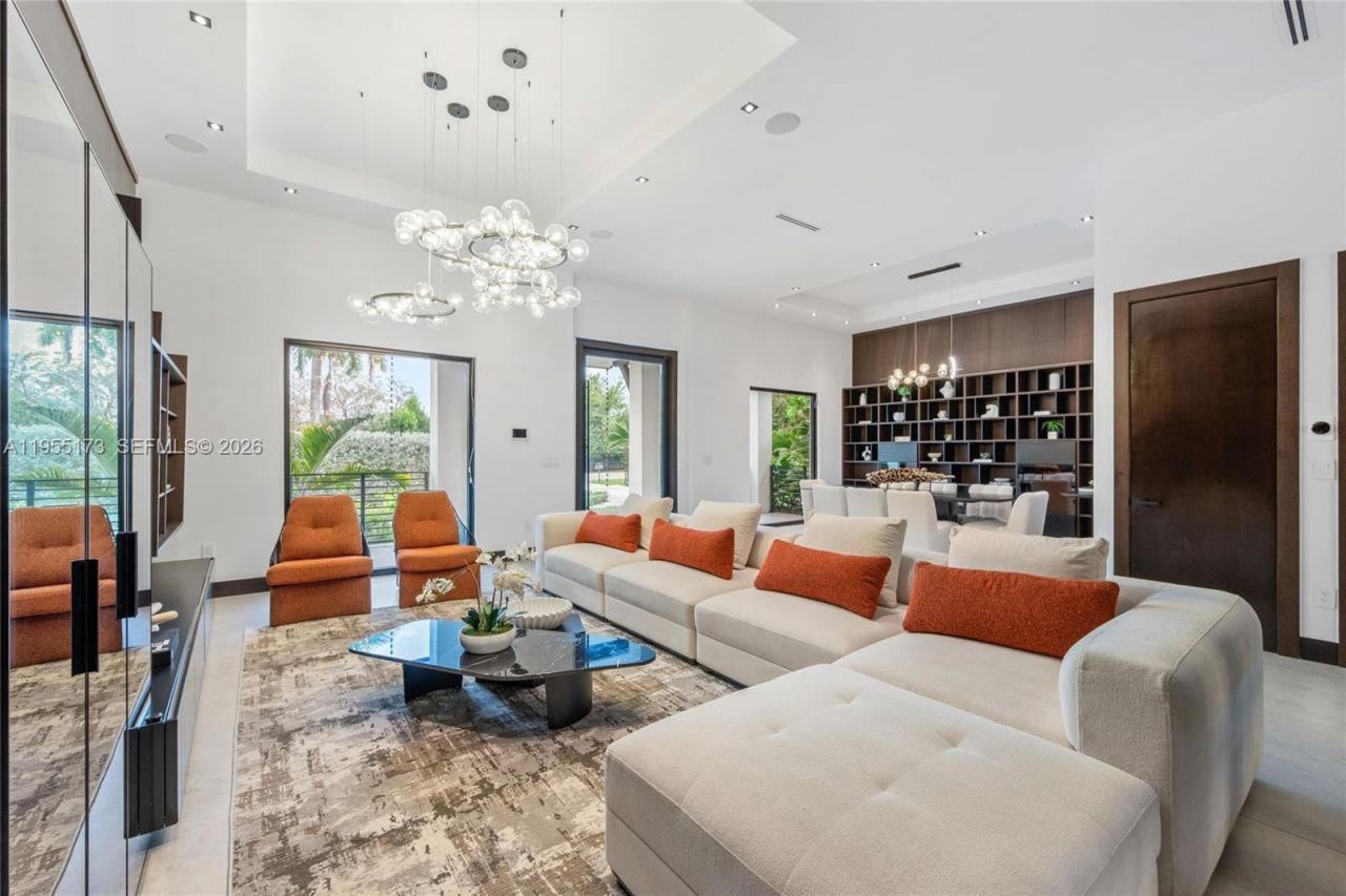 11600 SW 77th Ave, Pinecrest, FL 33156 Photo