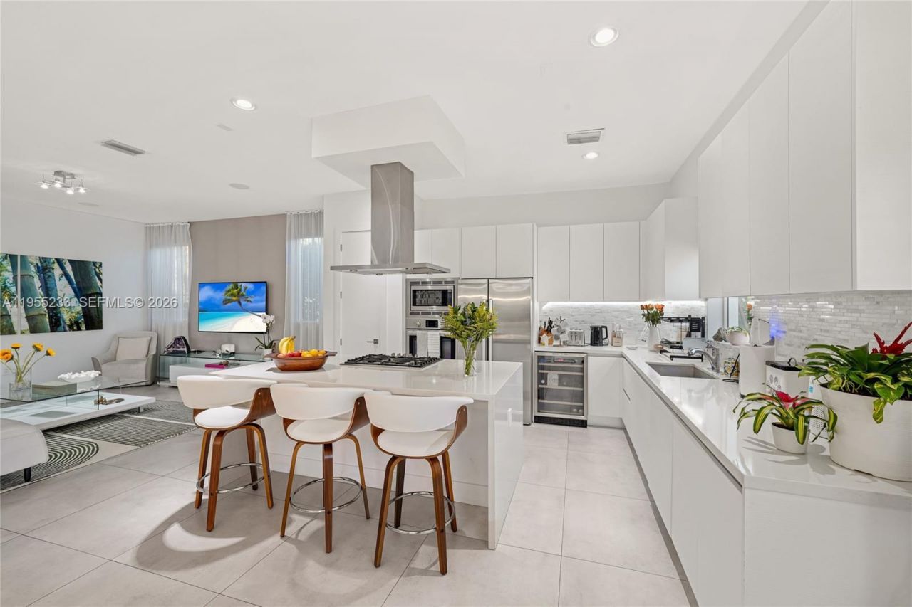 7515 NW 99th Ave , Unit 7515, Doral, FL 33178 Photo