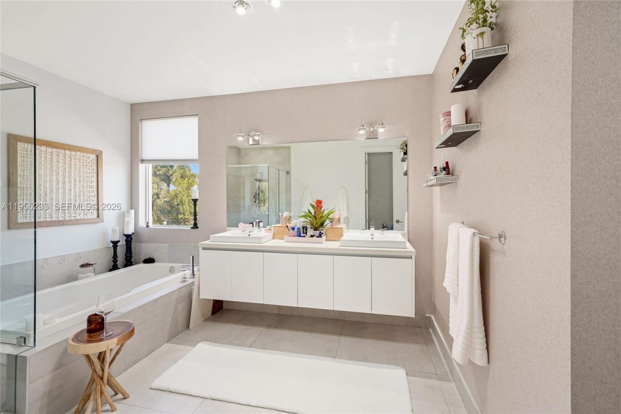 7515 NW 99th Ave , Unit 7515, Doral, FL 33178 Photo