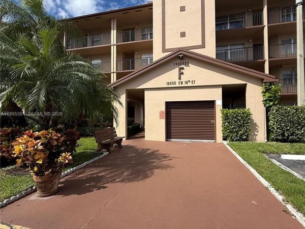 13455 SW 16th Ct , Unit 213F, Pembroke Pines, FL 33027