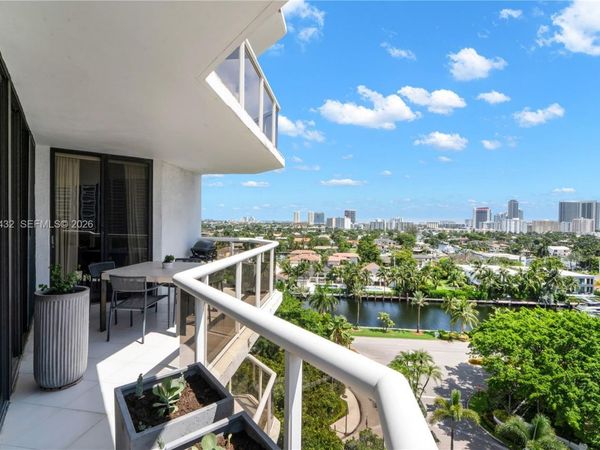 3610 Yacht Club Dr, Unit 1001, Aventura, FL 33180