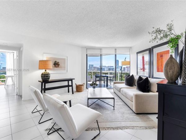 3610 Yacht Club Dr, Unit 1001, Aventura, FL 33180
