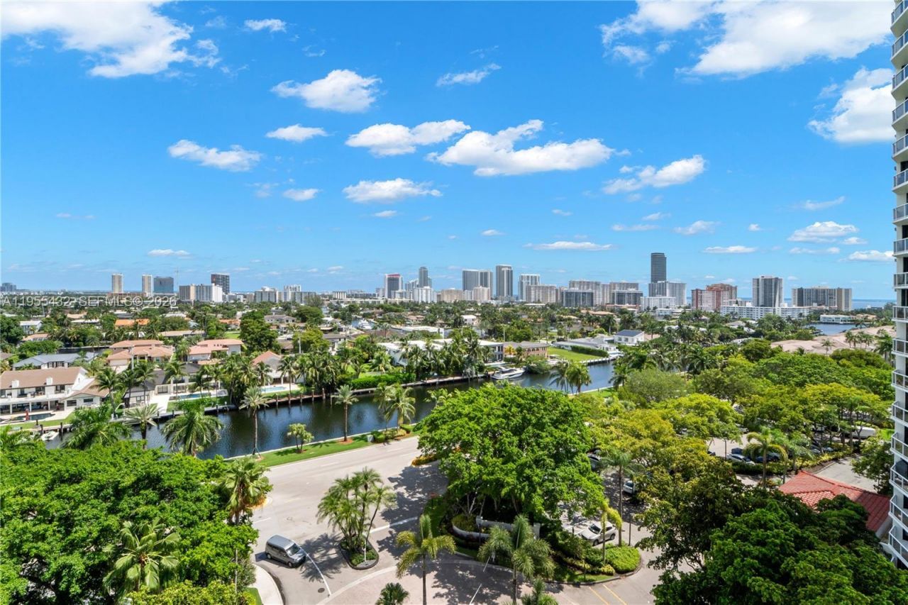 3610 Yacht Club Dr, Unit 1001, Aventura, FL 33180 Photo