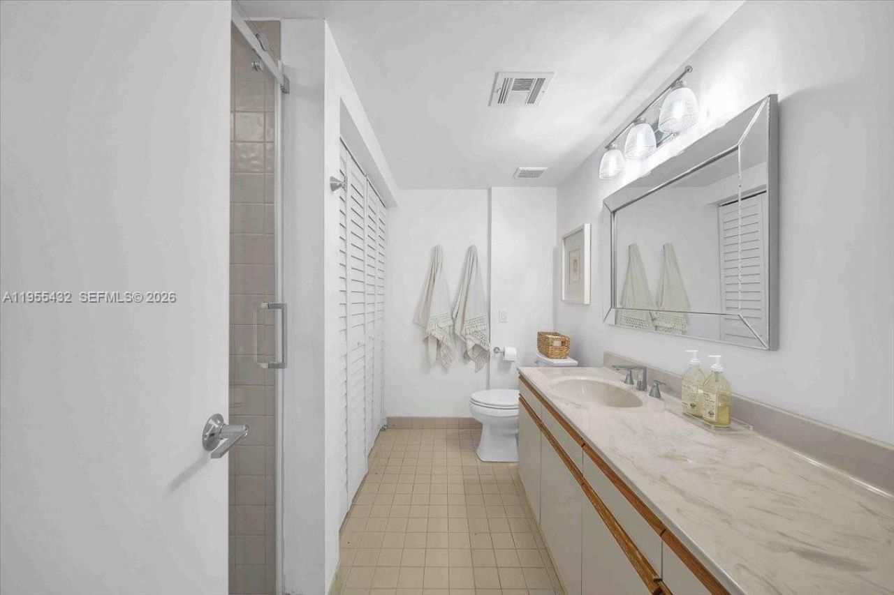 3610 Yacht Club Dr, Unit 1001, Aventura, FL 33180 Photo