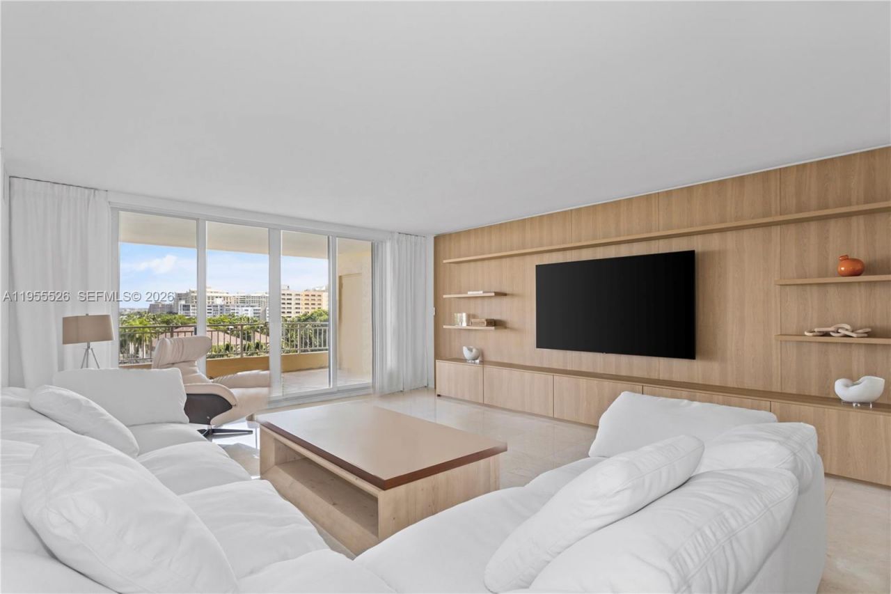 765 Crandon Blvd, Unit 506, Key Biscayne, FL 33149 Main Photo