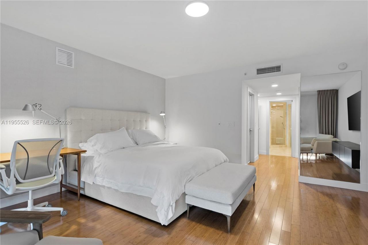 765 Crandon Blvd, Unit 506, Key Biscayne, FL 33149 Photo