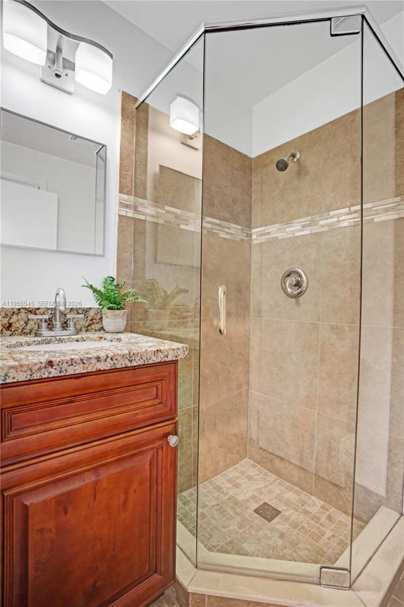 8914 Belle Aire Dr, Boca Raton, FL 33433 Photo