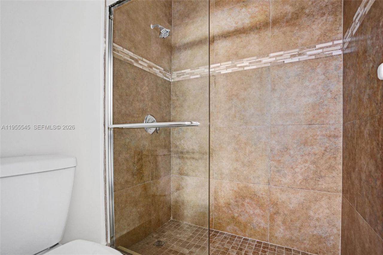 8914 Belle Aire Dr, Boca Raton, FL 33433 Photo