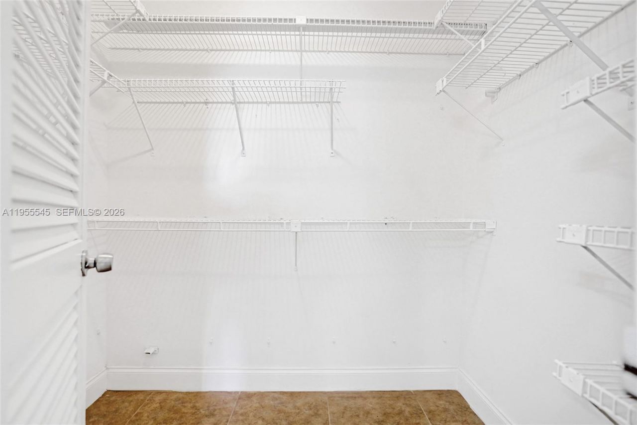 8914 Belle Aire Dr, Boca Raton, FL 33433 Photo