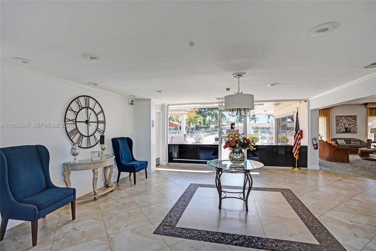 8914 Belle Aire Dr, Boca Raton, FL 33433 Photo