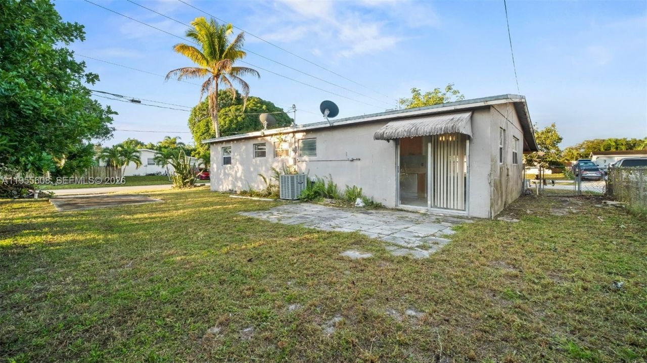 701 N 70th Ave, Hollywood, FL 33024 Photo