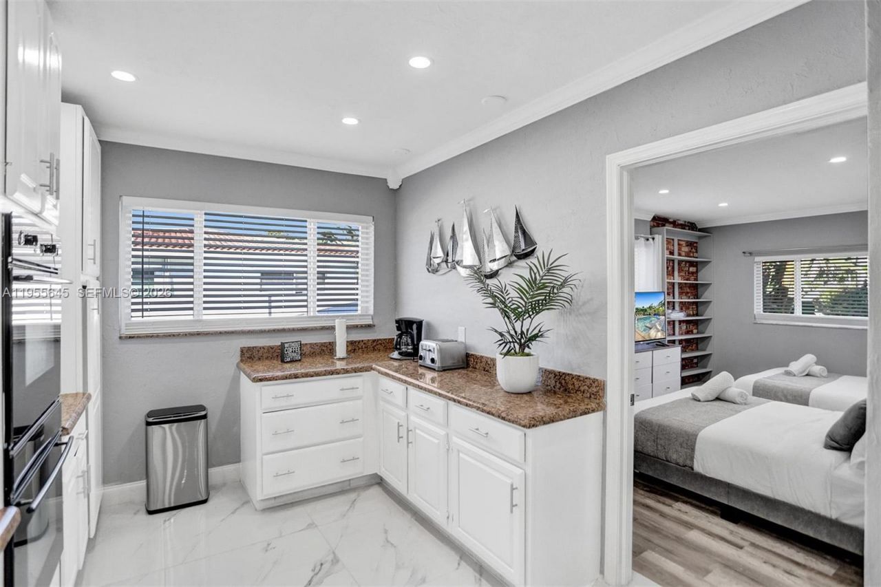 2797 NE 21st Ter, Lighthouse Point, FL 33064 Photo