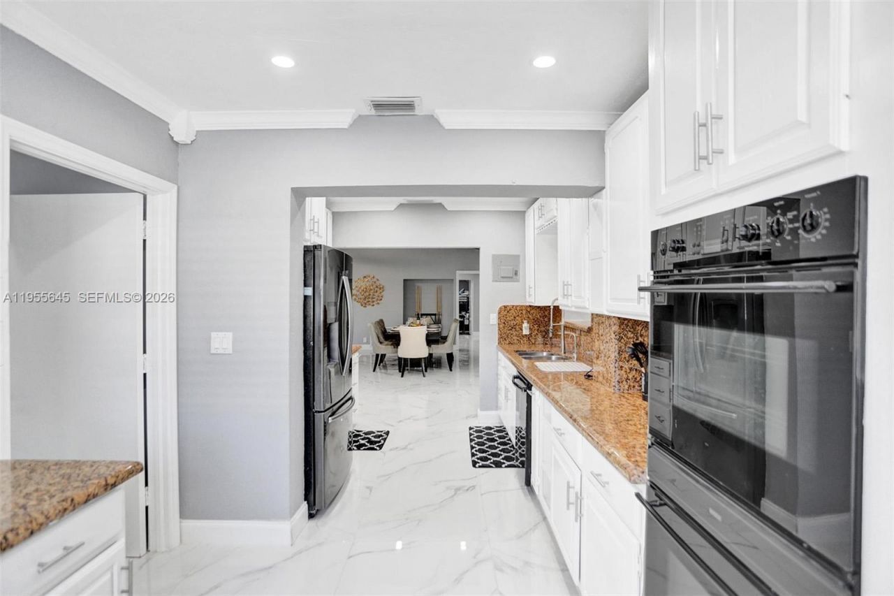 2797 NE 21st Ter, Lighthouse Point, FL 33064 Photo