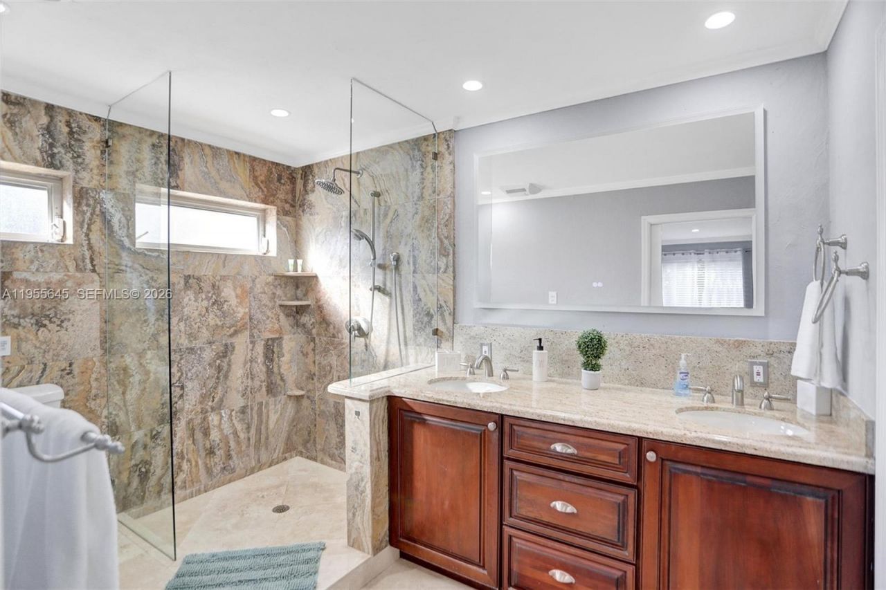 2797 NE 21st Ter, Lighthouse Point, FL 33064 Photo