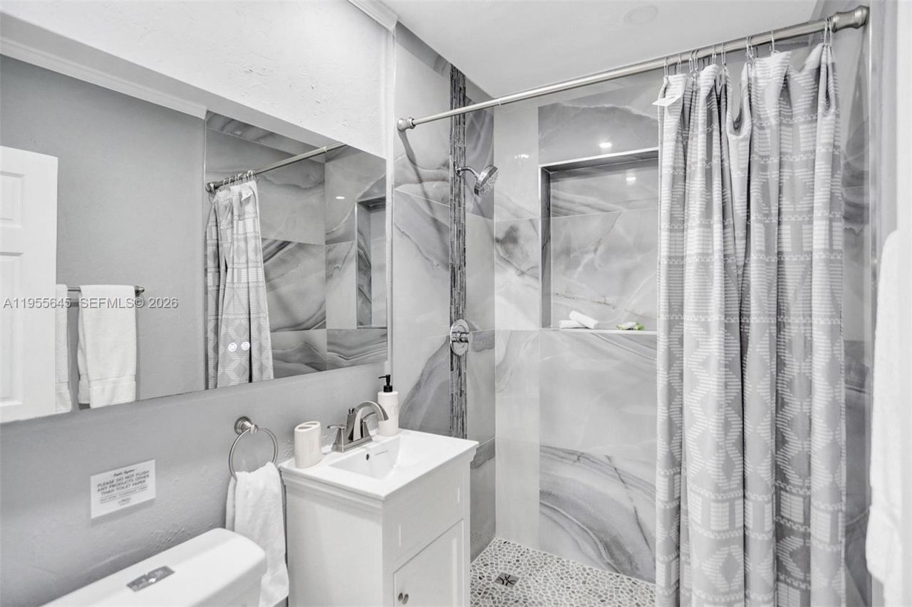 2797 NE 21st Ter, Lighthouse Point, FL 33064 Photo