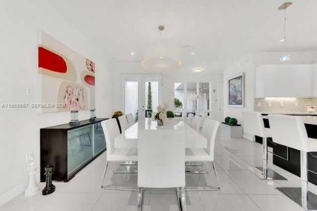 10424 NW 66th St, Doral, FL 33178 Photo