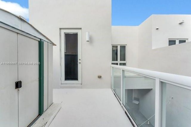 10424 NW 66th St, Doral, FL 33178 Photo