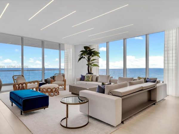 18501 Collins Ave, Unit 704, Sunny Isles Beach, FL 33160