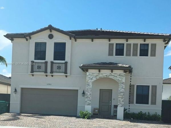 12961 SW 230th St , Miami, FL 33170