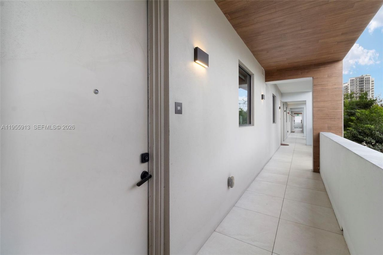 3040 N Ocean Blvd, Unit N101, Fort Lauderdale, FL 33308 Photo