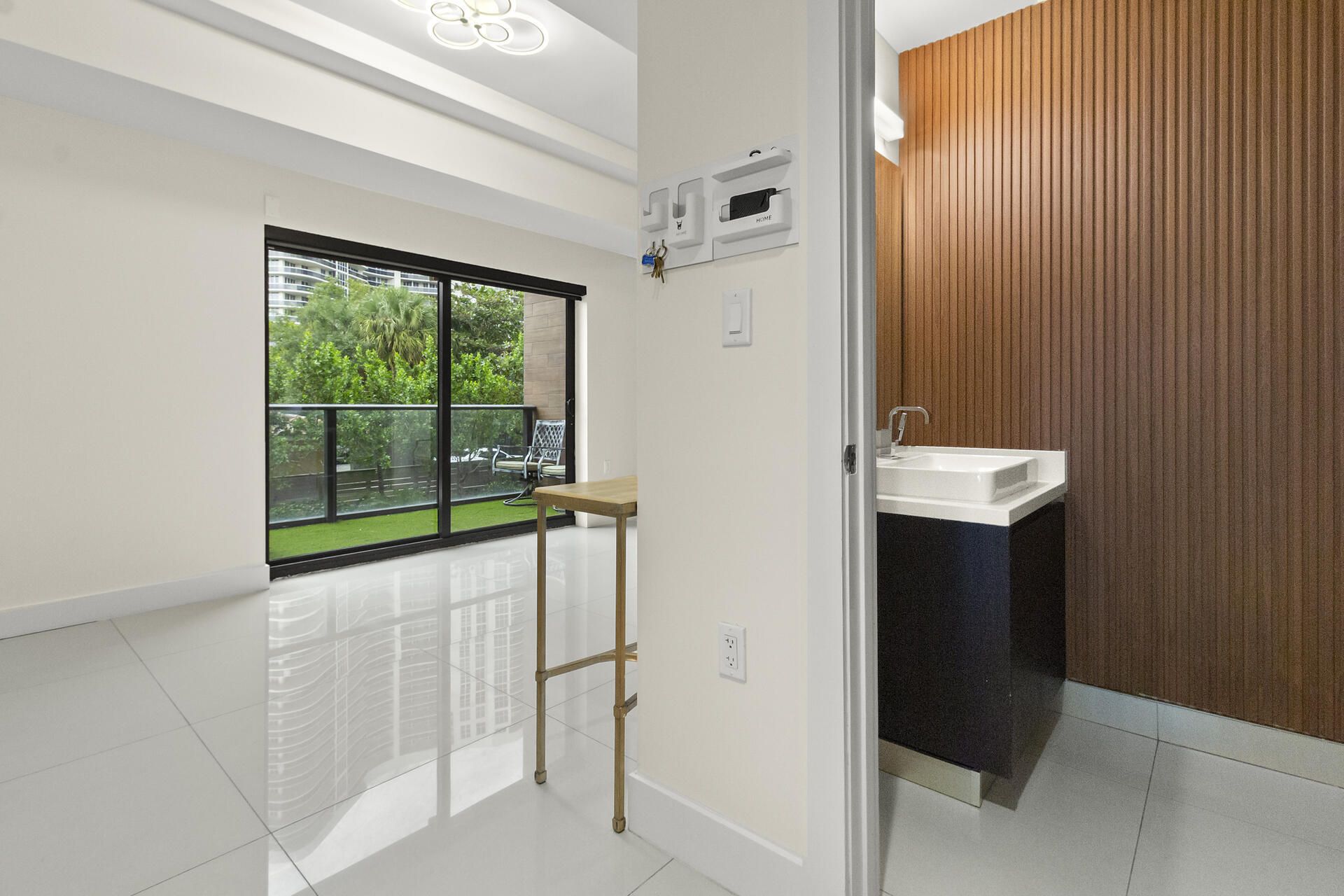 3040 N Ocean Blvd , Unit N101, Fort Lauderdale, FL 33308 Photo