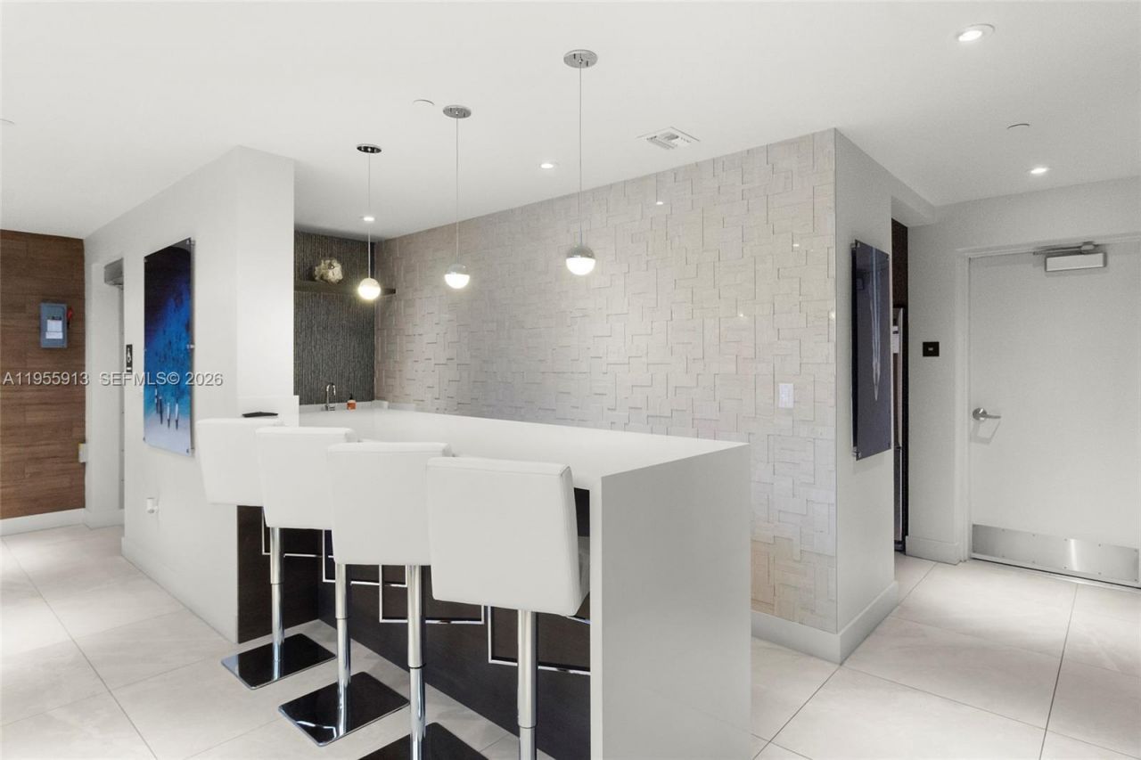 3040 N Ocean Blvd , Unit N101, Fort Lauderdale, FL 33308 Photo