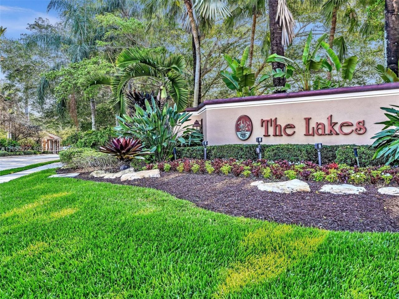 534 Stonemont Dr, Weston, FL 33326 Photo