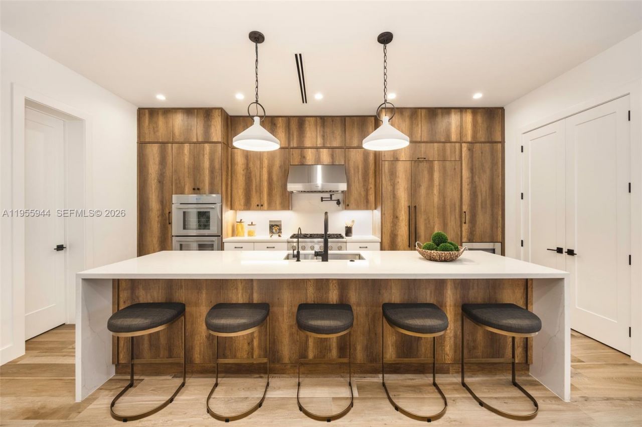 3151 Hibiscus St, Unit 3151, Miami, FL 33133 Photo