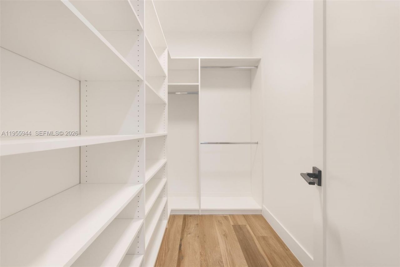 3151 Hibiscus St, Unit 3151, Miami, FL 33133 Photo