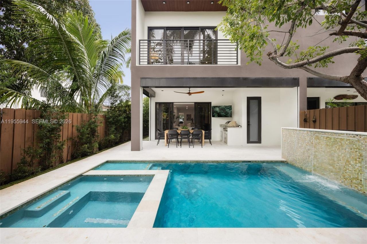 3151 Hibiscus St, Unit 3151, Miami, FL 33133 Photo