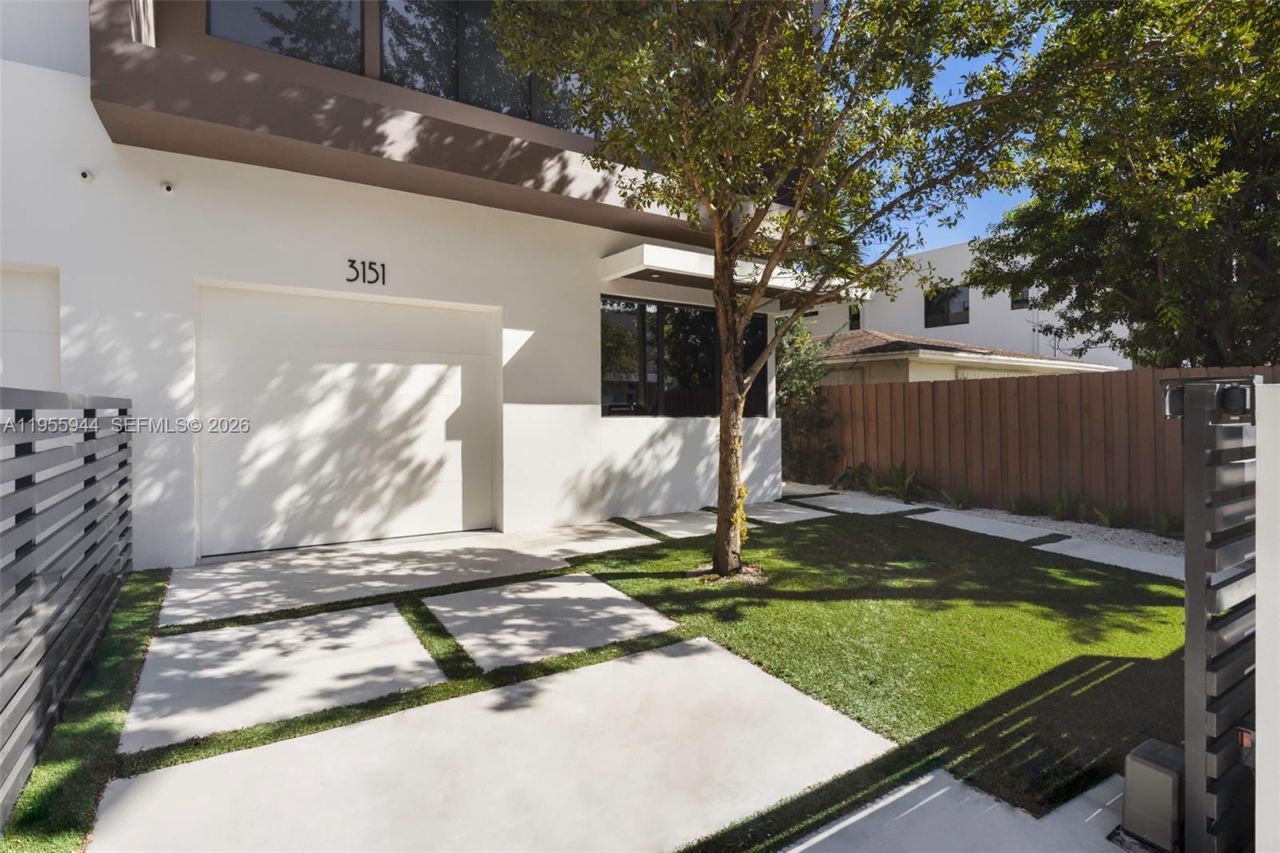 3151 Hibiscus St, Unit 3151, Miami, FL 33133 Photo