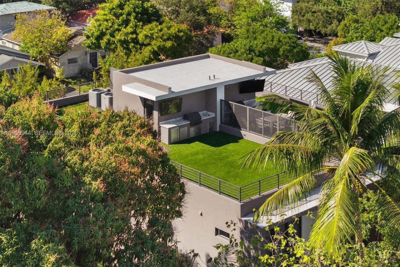 3151 Hibiscus St, Unit 3151, Miami, FL 33133 Photo