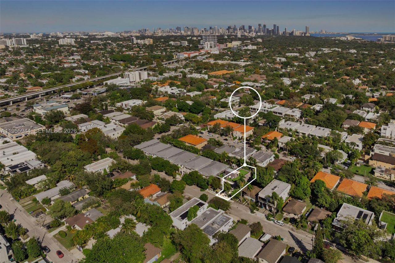 3151 Hibiscus St, Unit 3151, Miami, FL 33133 Photo