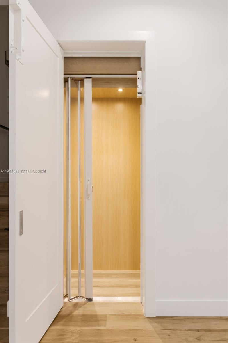 3151 Hibiscus St, Unit 3151, Miami, FL 33133 Photo