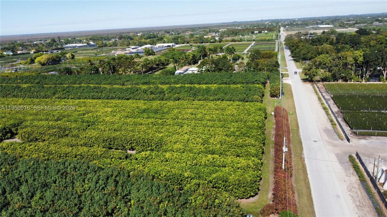 22020 SW 207th Ave , Miami, FL 33170 Photo