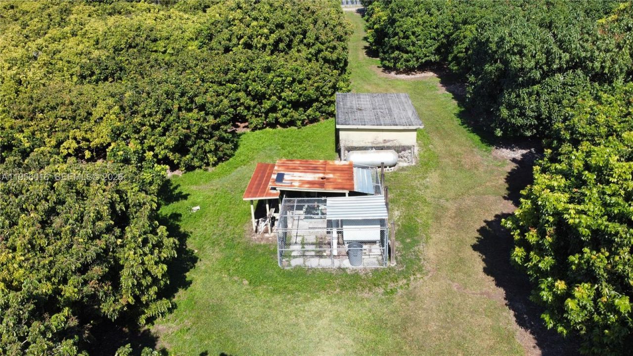 22020 SW 207th Ave , Miami, FL 33170 Photo