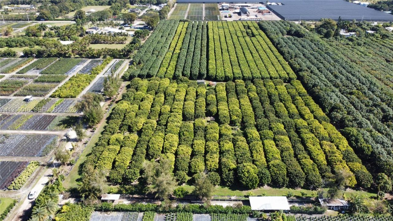 22020 SW 207th Ave , Miami, FL 33170 Photo