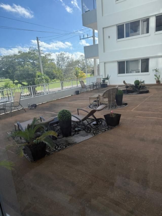 1700 Pierce St , Unit 204, Hollywood, FL 33020 Photo