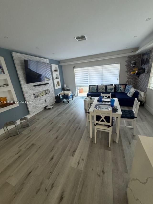 1700 Pierce St , Unit 204, Hollywood, FL 33020 Photo