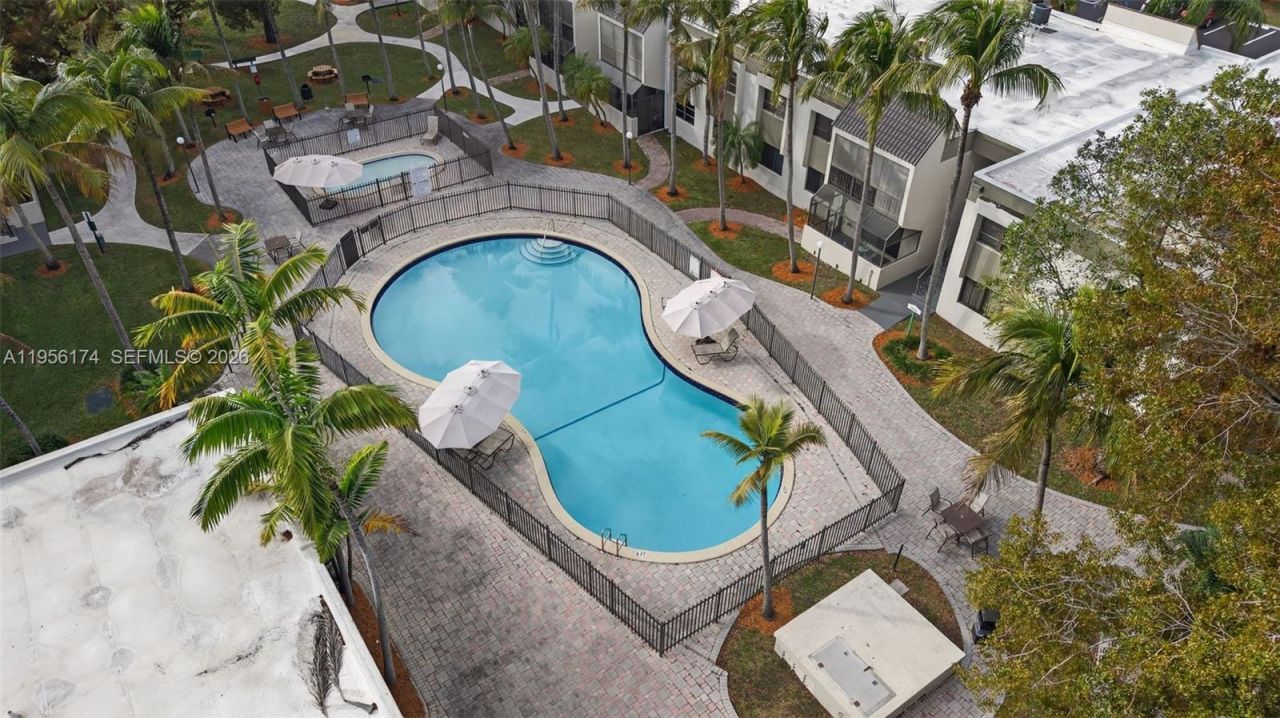 7929 SW 104th St, Unit 112E, Miami, FL 33156 Photo