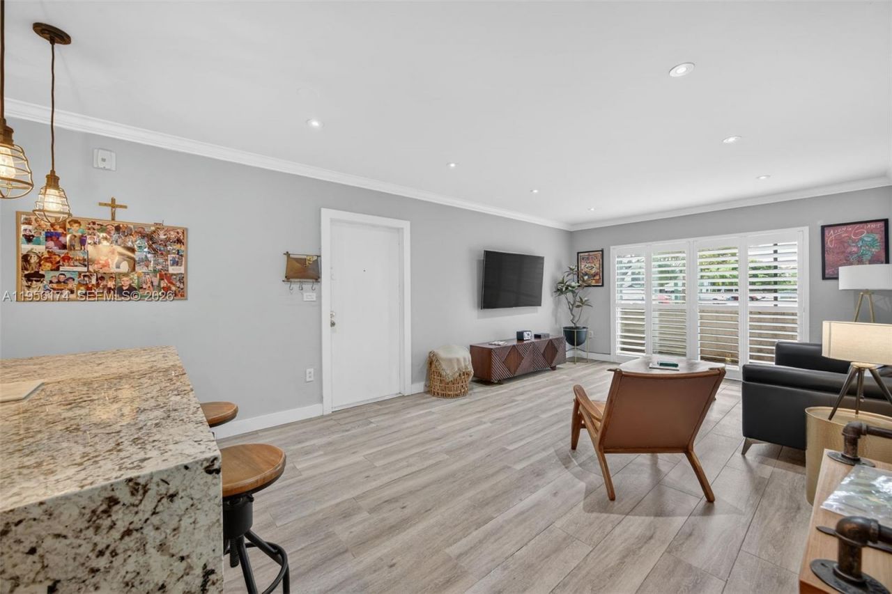 7929 SW 104th St, Unit 112E, Miami, FL 33156 Photo