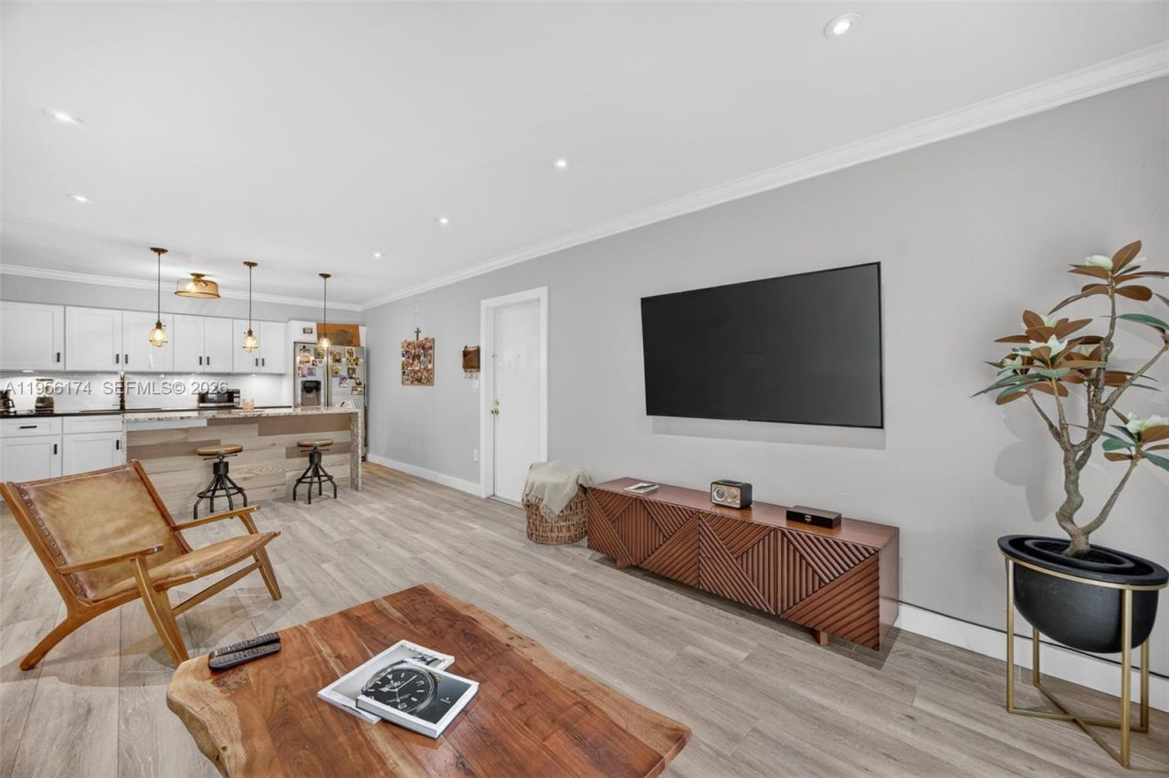 7929 SW 104th St, Unit 112E, Miami, FL 33156 Photo