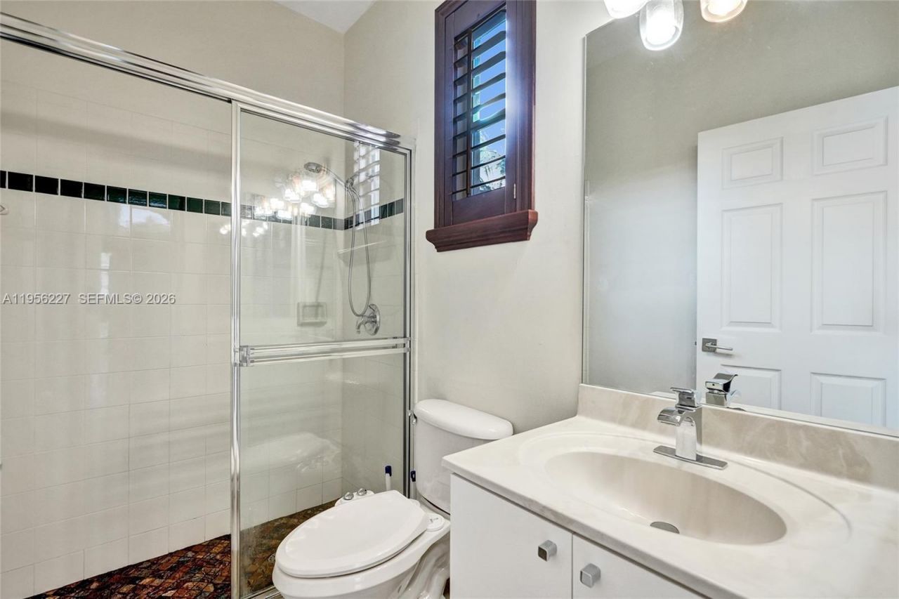 2024 NW 139th Ter, Pembroke Pines, FL 33028 Photo