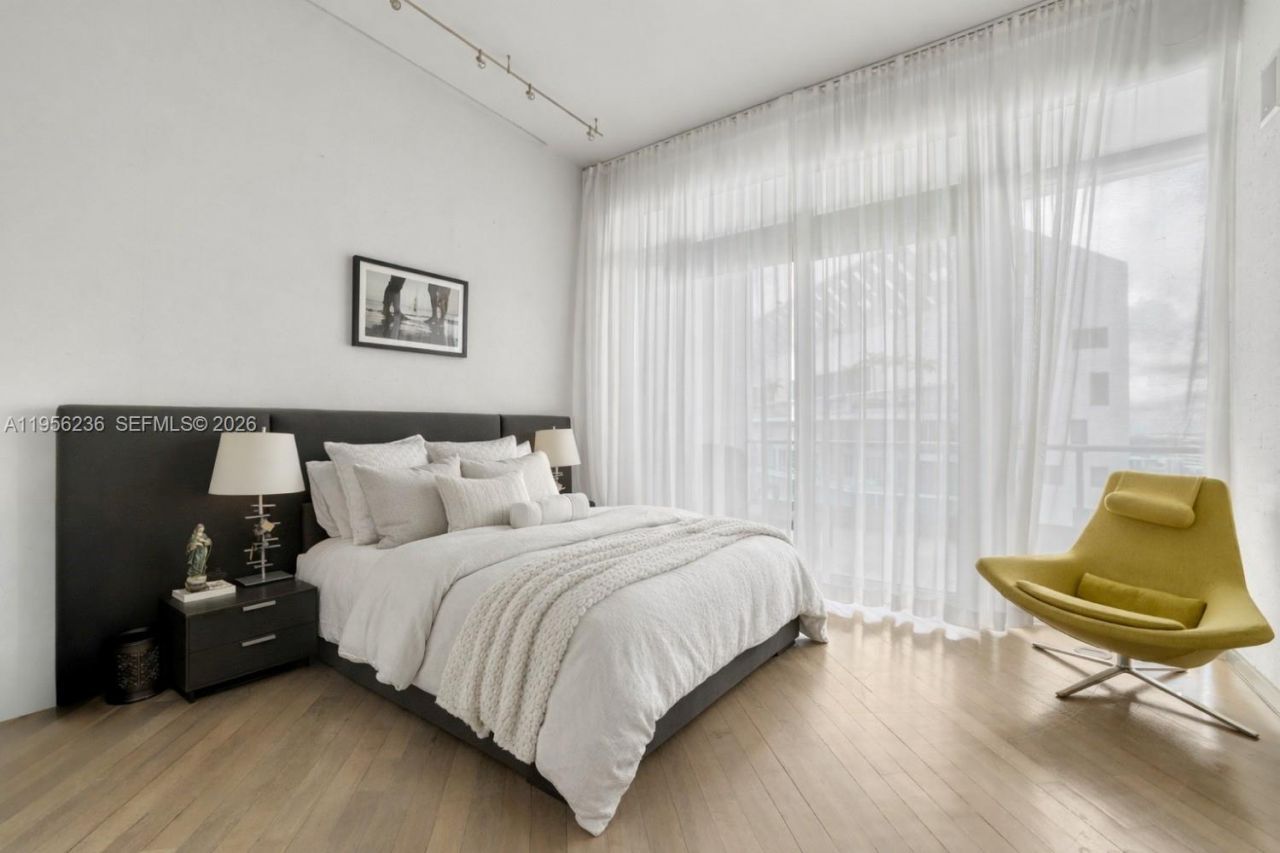 1331 Brickell Bay Dr , Unit PH4605, Miami, FL 33131 Photo