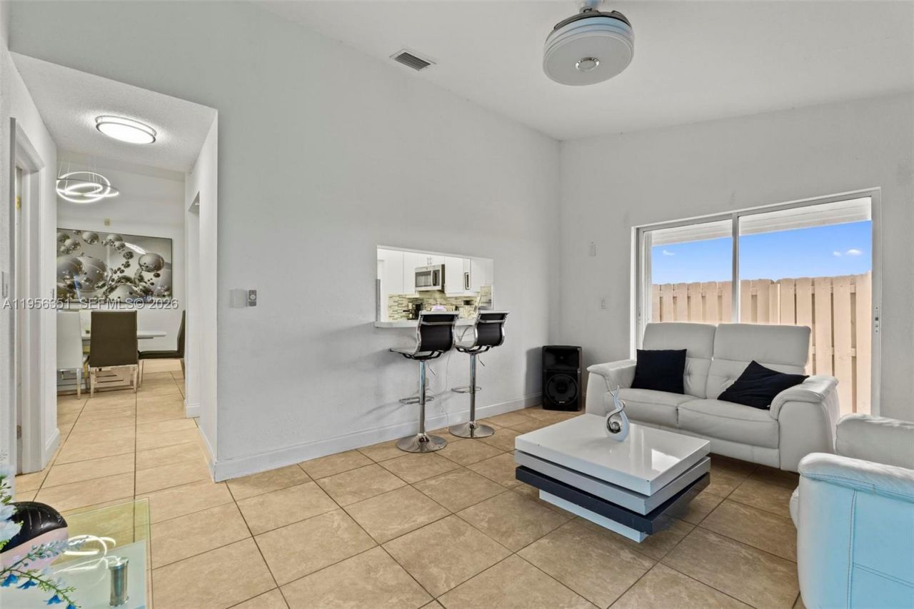 11361 SW 160th Ct, Miami, FL 33196 Photo